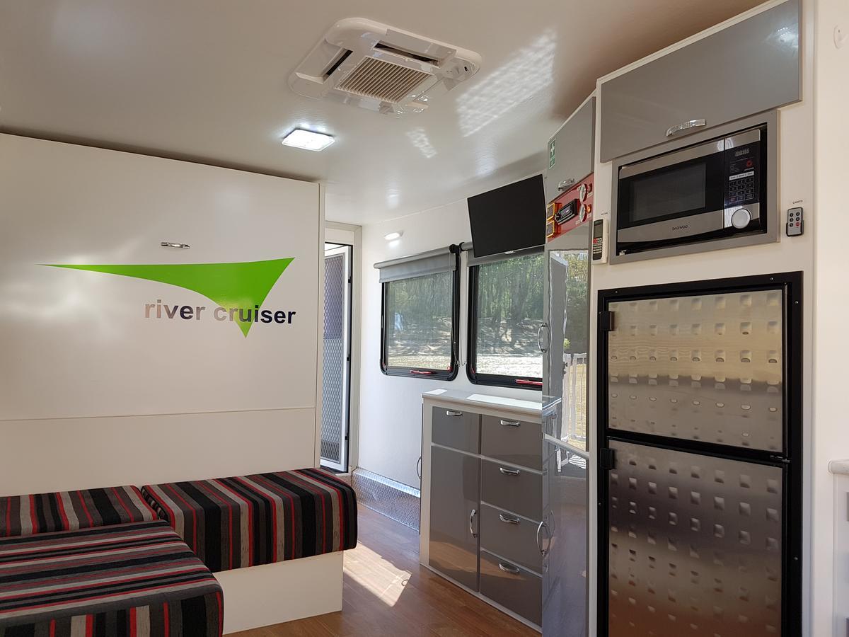 Moama On Murray Houseboats エクステリア 写真