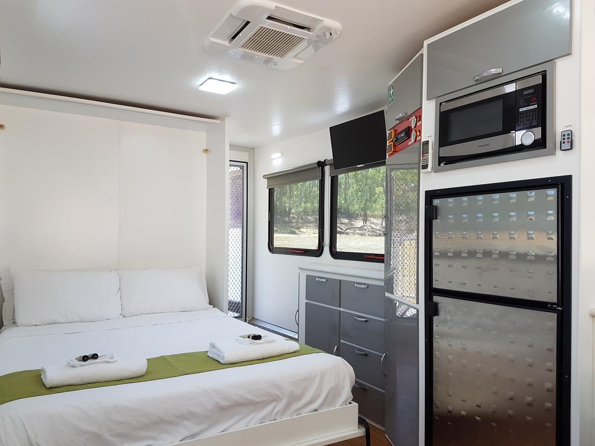 Moama On Murray Houseboats エクステリア 写真