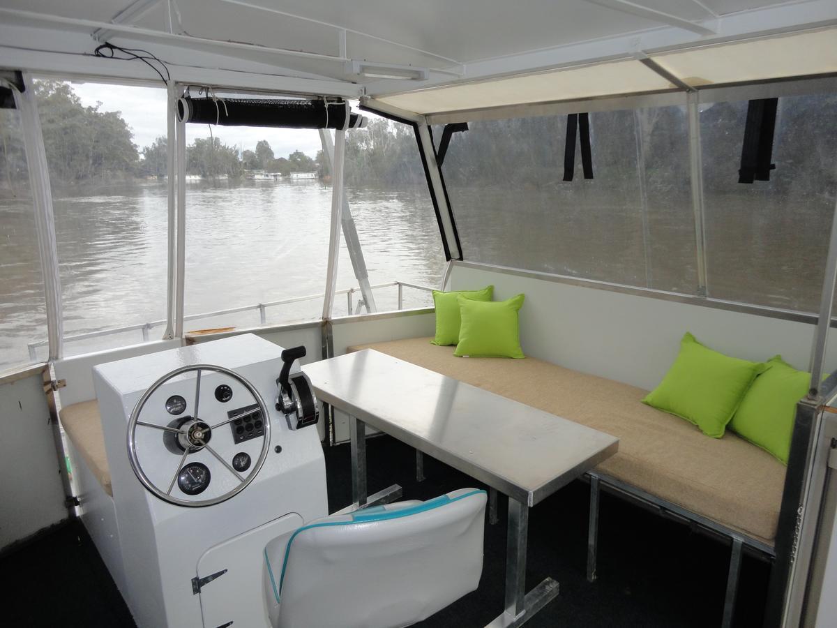 Moama On Murray Houseboats エクステリア 写真